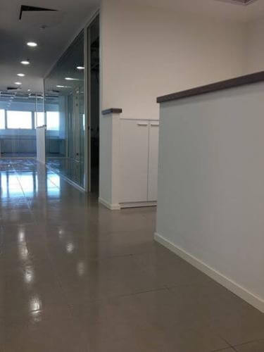 ניקיון משרדים